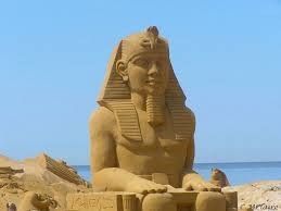 sculpture pharaon